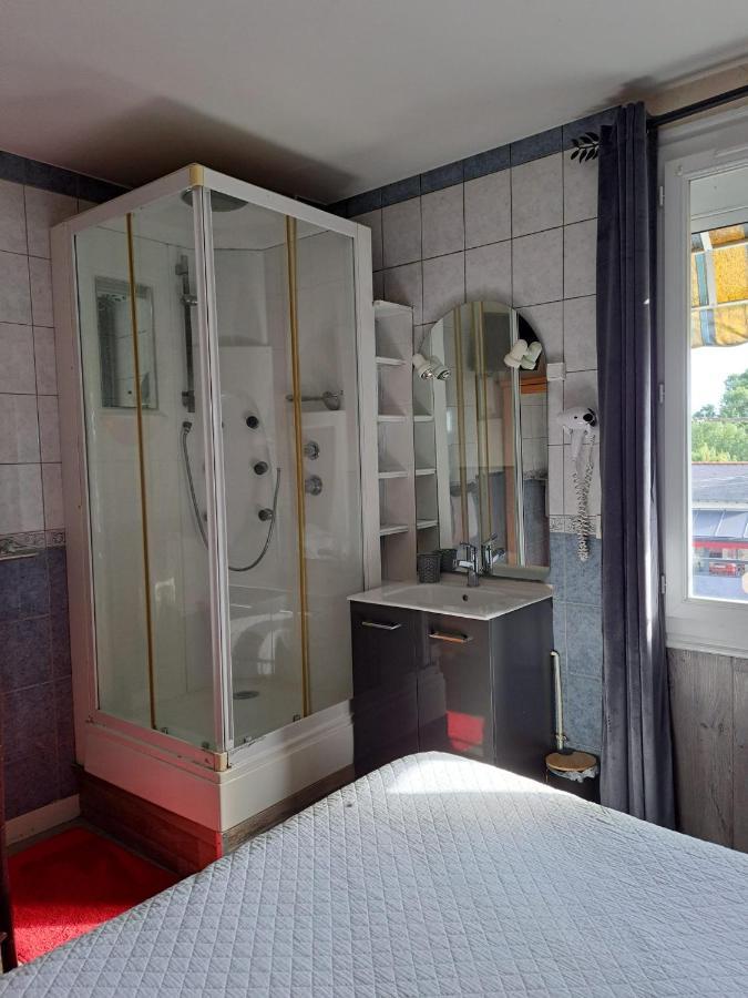 Le Petit Pecheur Hotel Saint-Florent-le-Vieil Ngoại thất bức ảnh