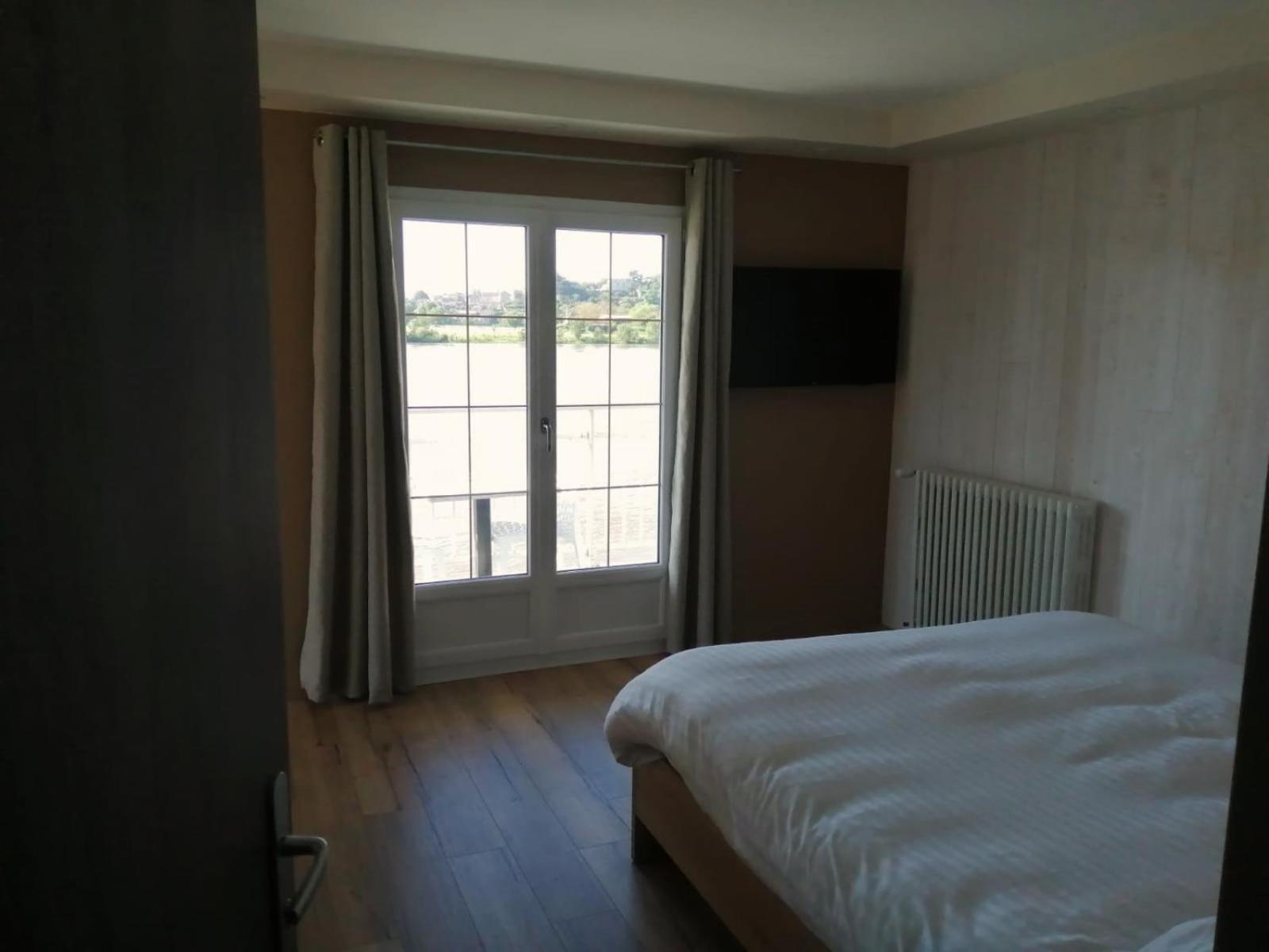 Le Petit Pecheur Hotel Saint-Florent-le-Vieil Ngoại thất bức ảnh
