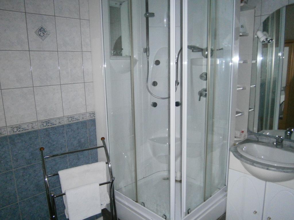 Le Petit Pecheur Hotel Saint-Florent-le-Vieil Ngoại thất bức ảnh