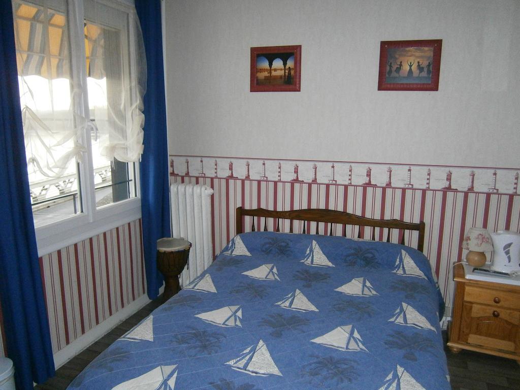 Le Petit Pecheur Hotel Saint-Florent-le-Vieil Ngoại thất bức ảnh