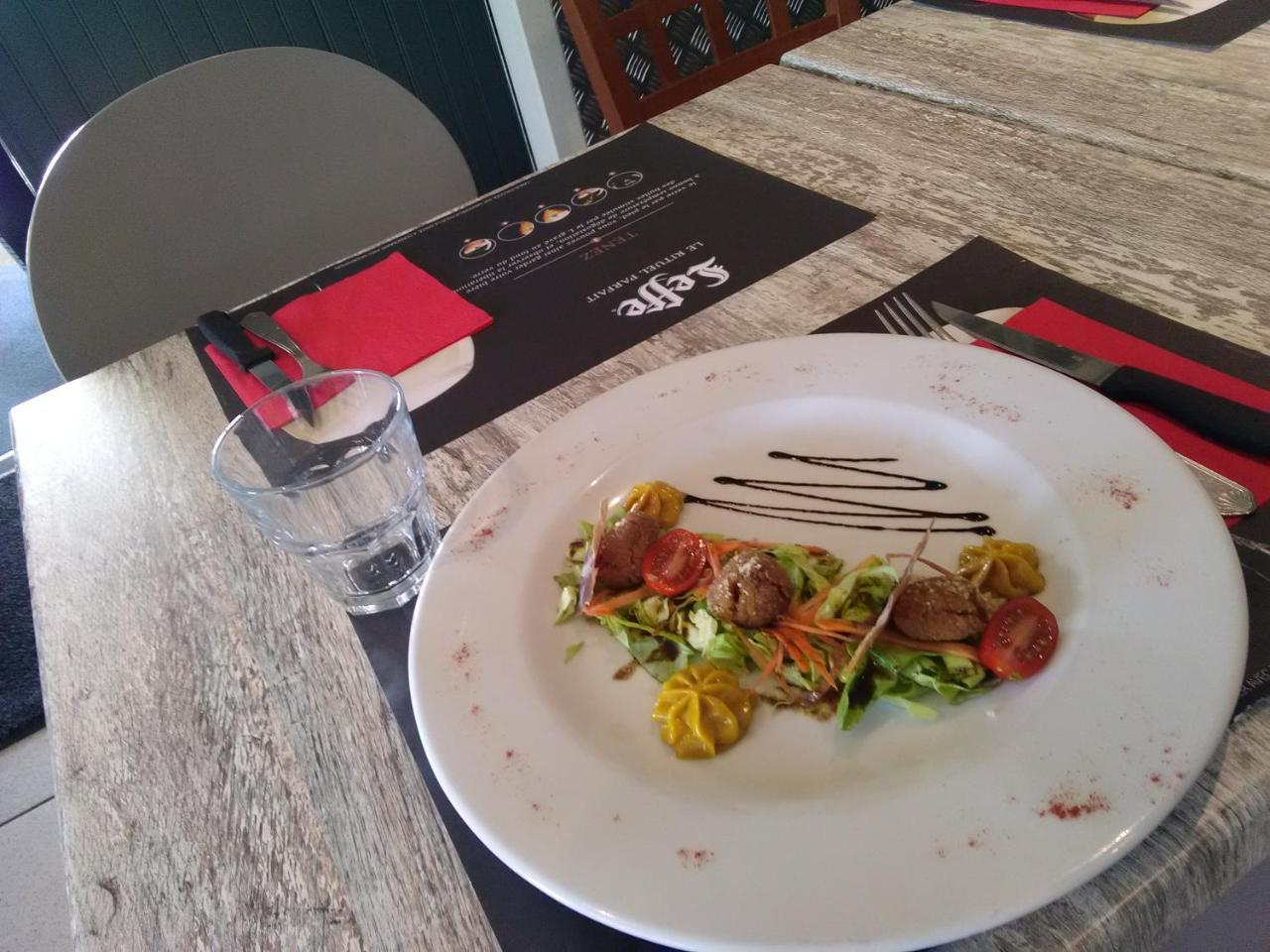 Le Petit Pecheur Hotel Saint-Florent-le-Vieil Ngoại thất bức ảnh